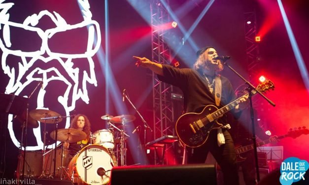 La 25 y una nueva función en Flores